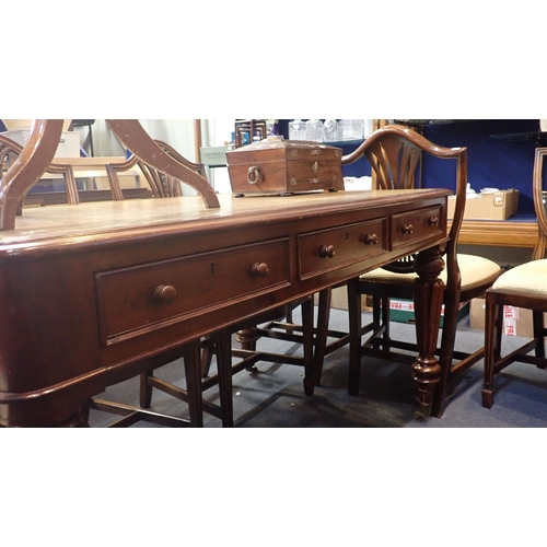 710 - A WILLIAM IV MAHOGANY LIBRARY TABLE the moulded top inset with gilt-tooled green leather (worn), abo... 