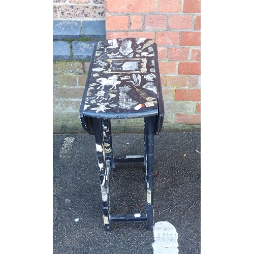 749 - A PAINTED AND DECOUPAGED GATELEG OCCASIONAL TABLE 59cm wide