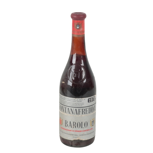 103 - A MIXED PARCEL OF BORDEAUX RED WINE Saint-Emilion and Lussac-Saint-Emilion, vintages between 1971-19... 