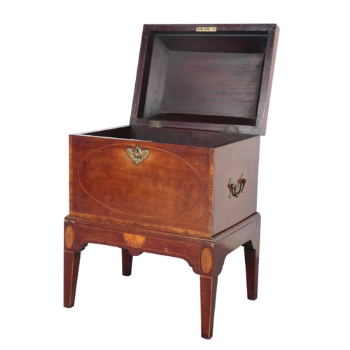 461 - AN EDWARDIAN MAHOGANY CELLARETTE OF GEORGIAN DESIGN inlaid throughout with banding and stringing, wi... 