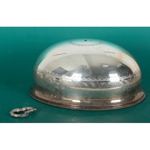 70 - A SET OF THREE 19TH CENTURY SILVER PLATED GRADUATED OVAL CLOCHES with leaf mounts and lobed bodies, ... 