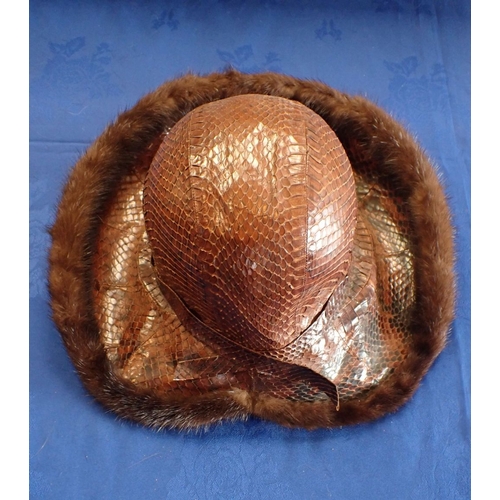 106 - CHRISTIAN DIOR: A VINTAGE SKIN AND FUR HAT in a 'Harrods' hat box