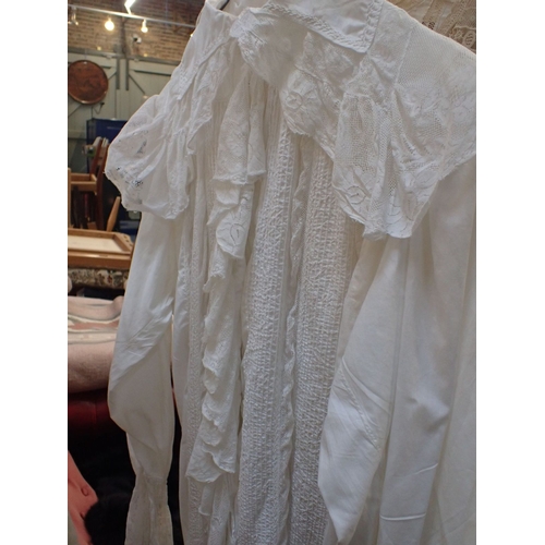 173 - A COLLECTION OF VINTAGE WHITE LINEN GARMENTS (7)