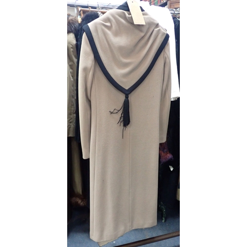 185 - NIPON BOUTIQUE; A VINTAGE FULL LENGTH COAT with detachable cape collar (1)