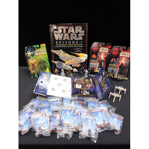 204 - 3 CARDED HASBRO STAR WARS 'DARTH MAUL' FIGURES With a collection of Star Wars miniatures, Star Wars ... 