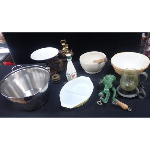 45 - A COLLECTION OF KITCHENALIA including a set of scales and weights, a pestle and mortar, a preserving... 