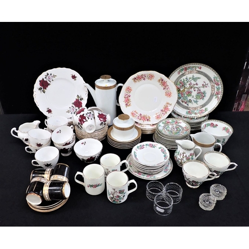 73 - A QUANTITY OF TEA WARE including Colclough, Coalport and other makes, three cut-glass napkin rings, ... 