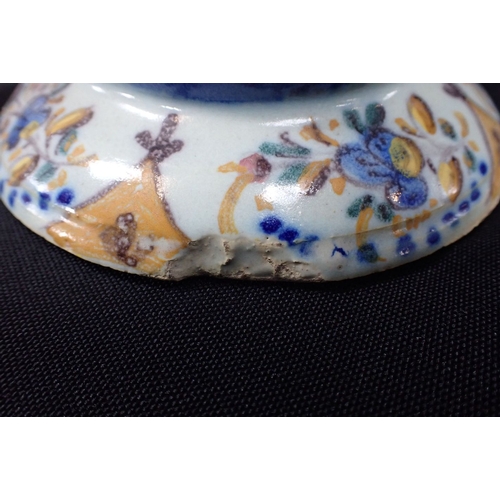 358 - AN ITALIAN MAIOLICA VASE painted with traditional scenes inset into an ochre ground (large chip on r... 