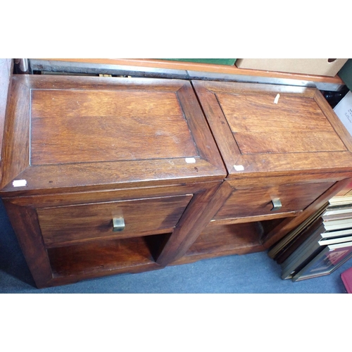 846 - A PAIR OF HARDWOOD BEDSIDE CABINETS in Chinese style, each 50cm wide