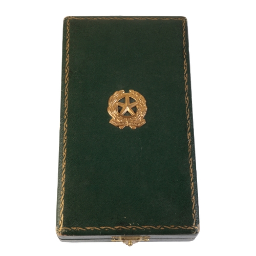 277 - ITALY, REPUBLIC. ORDER OF MERIT OF THE ITALIAN REPUBLIC, COMMANDER, IN CASE OF ISSUE BY ARTURO POZZI... 