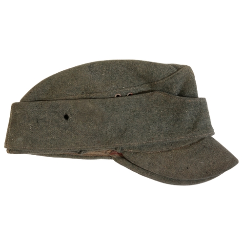 520 - A WWII GERMAN MOUNTAIN TROOPER'S SIDE CAP (issued to Ski Rifle Troops and Light Infantry)