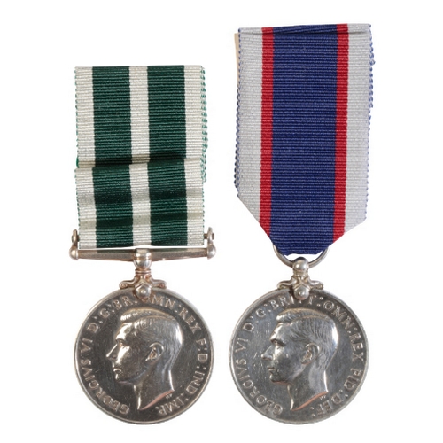 91 - TWO GV NAVAL LSGC MEDALS GV Royal Fleet Reserve Medal, correctly impressed SSX166533 C.O.H. Wilson L... 