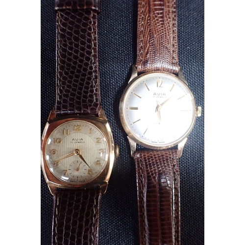 464 - AN AVIVA GENTLEMAN'S WRISTWATCH and another (2)