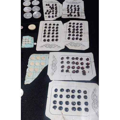 483 - A QUANTITY OF VARIOUS BUTTONS including boot, glove, underwear and mother-of-pearl types