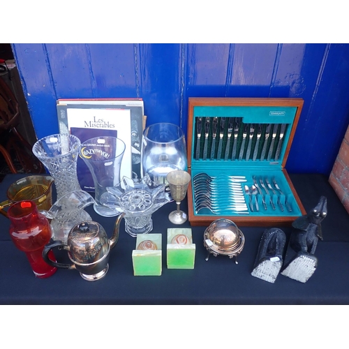 18 - A CUT GLASS JUG, 'COMMUNITY PLATE' CANTEEN vases, bookends, records, and sundries