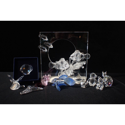 63 - A COLLECTION OF SWAROVSKI CRYSTAL ORNAMENTS including Wonders of the Sea (some damage)