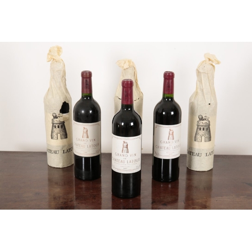 48 - CHATEAU LATOUR, 1997 Pauillac, 1er cru classe, 6 bottles