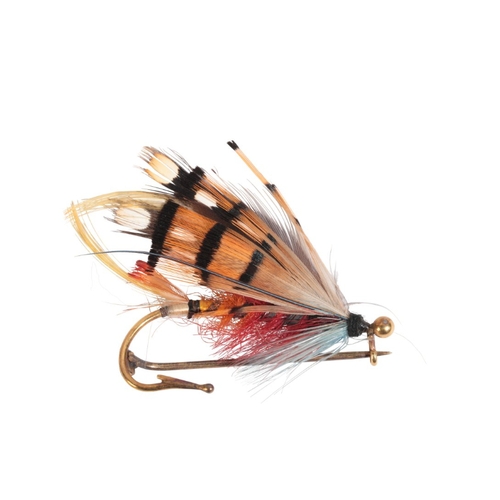 135 - AN EDWARDIAN GOLD-PLATED SALMON FLY BROOCH within a fitted leather case, 5cm long