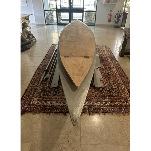 194 - A GUN PUNT Payne and Galloway style boat, painted in traditional Atlantic grey, and with extras incl... 