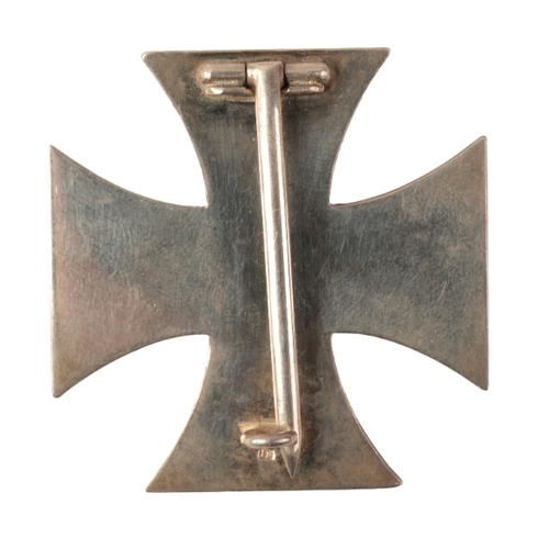 34 - A 1914 IRON CROSS 1ST CLASS

three-piece construction, with pin and catch to the reverse, under the ... 