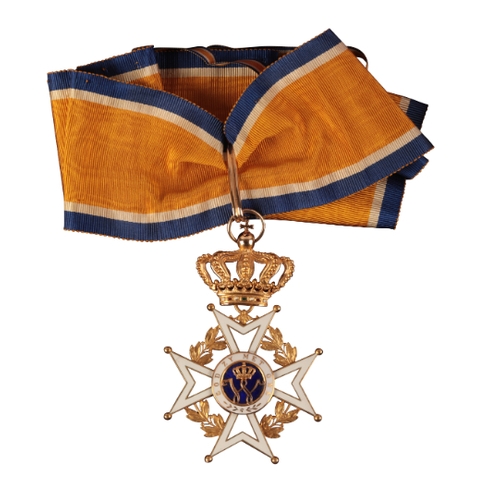 93 - ORDER OF ORANGE-NASSAU COMMANDER'S CROSS

in case of issue, condition EF