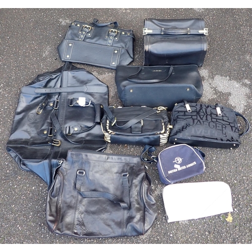 138 - A QUANTITY OF VINTAGE HANDBAGS including Jaeger