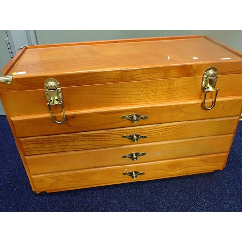 145 - A WOODEN JEWELLERY/COLLECTOR'S CHEST four drawers and hinged top compartment, with carrying handles ... 