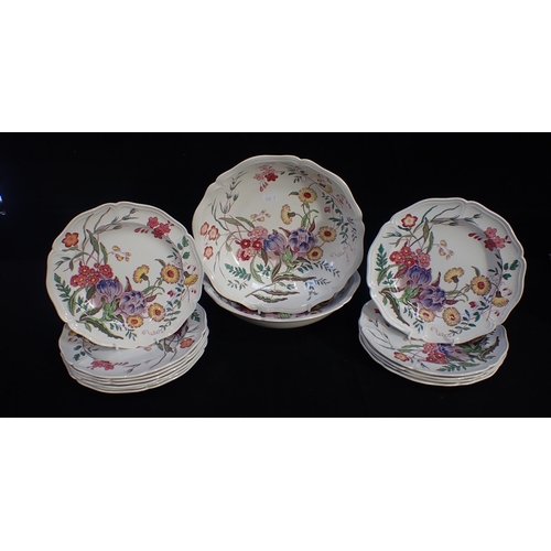 148 - TWELVE WEDGWOOD DESSERT PLATES, DECORATED WITH FLOWERS and two matching 26cm dia bowls