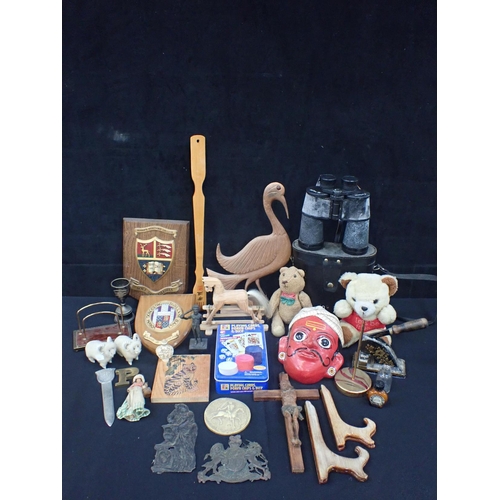 79 - A COLLECTION OF DOMESTIC ITEMS including binoculars, teddy bears, wood carvings, stationery items et... 