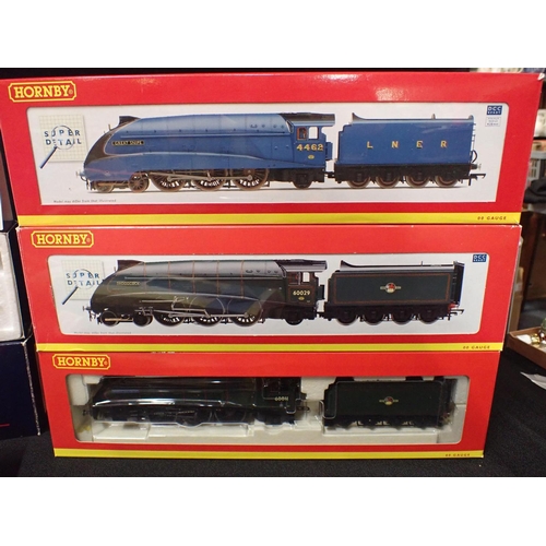 154 - A COLLECTION OF BOXED 00 GAUGE A$ MODELS mostly Hornby, three Bachmann, various LNER and BR liveries... 