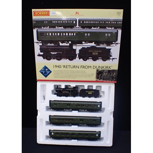 159 - HORNBY 00 GAUGE BOXED TRAIN SET Limited Edition 1940 Return from Dunkirk. Sound chip fitted.