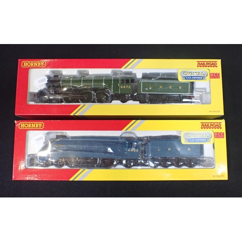 182 - HORNBY 00 GAUGE LNER LOCOMOTIVES BOXED AS NEW Class A3 Flying Scotsman x 2, Class A4 Sir Charles New... 