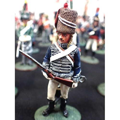 238 - A COLLECTION OF DEL PRATO MILITARY FIGURES infantry of the Napoleonic period, with related Del Prato... 