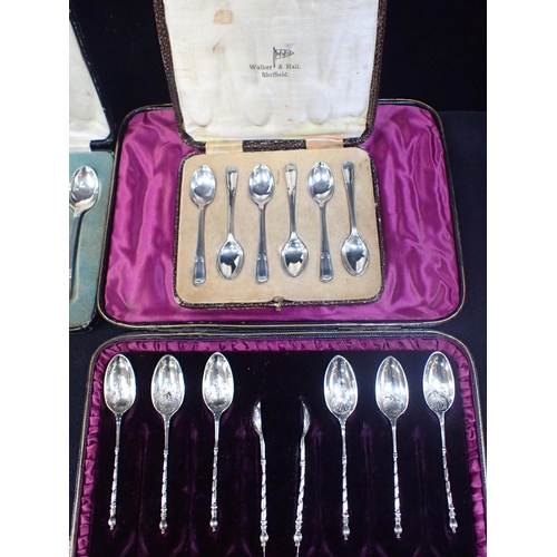 387 - A SET OF SIX VICTORIAN SILVER TEA SPOONS by John Aldwinckle & Thomas Slater, London 1886, with orb t... 