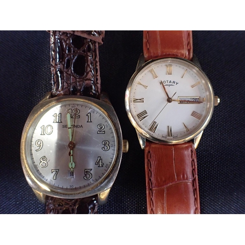 432 - A ROTARY GENT'S WATCH with a Sekonda watch and two tie clips