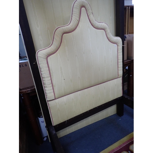 804 - A GEORGE III STYLE MAHOGANY FOUR-POSTER SINGLE BED with canopy and curtains 112m wide