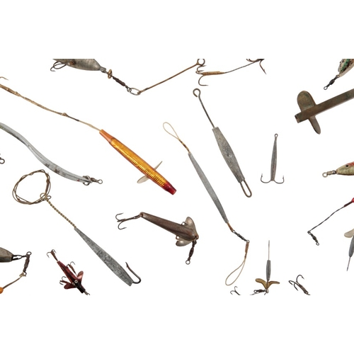 49 - ALBERT SMITH & CO., REDDITCH: A FISHING LURE

and a quantity of other fishing lures, spoons and bait... 