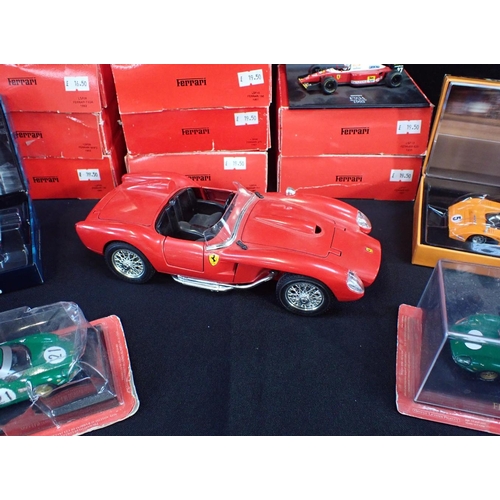 175 - A COLLECTION OF MINIBRI OFFICIAL FORMULA ONE FERRARI MODELS mostly boxed, and other Ferrari models i... 