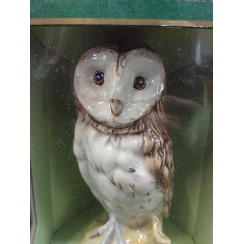 297 - ROYAL DOULTON/WHYTE & MACKAY 'Buzzard' and 'Barn owl', with contents, boxed (2)