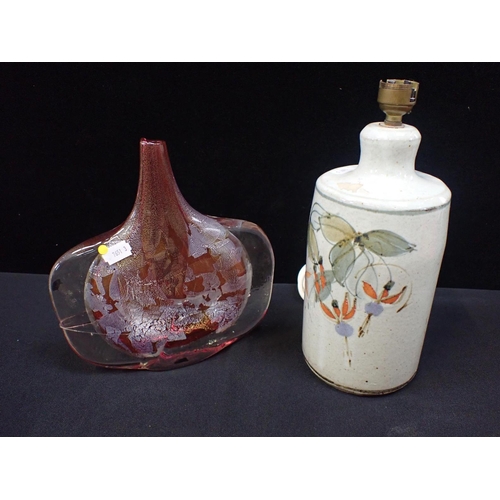 67 - AN ISLE OF WIGHT GLASS VASE 22.5cm high, and a retro Totnes pottery lamp (2)