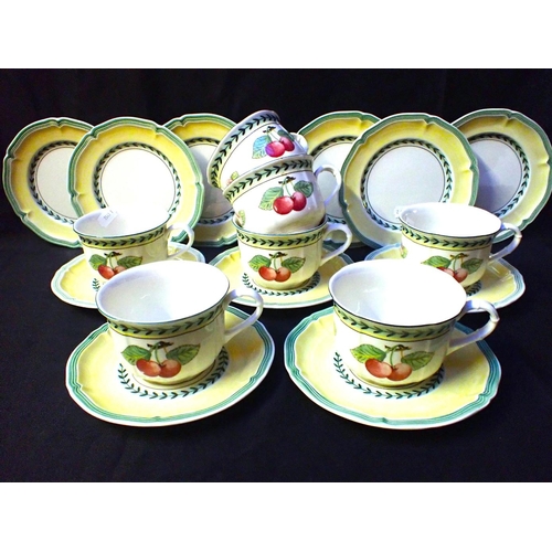 68 - VILLEROY & BOCH: 'FRENCH GARDEN, VIENNE' TEA WARE Country Collection; 6 plates, 5 saucers, 7 cups