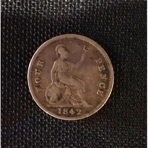 467 - AN 1842 SILVER FOURPENCE, OTHER SILVER COINS (some pre 1947 silver), and a St George medallion (a/f)