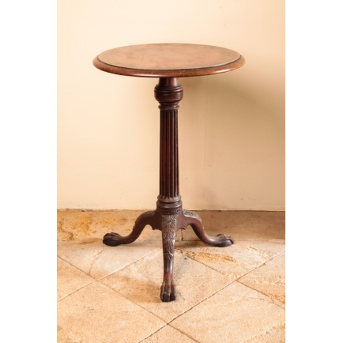 21 - A LATE GEORGE II MAHOGANY TRIPOD TABLE

ensuite with the previous tables, but with a later top, on a... 