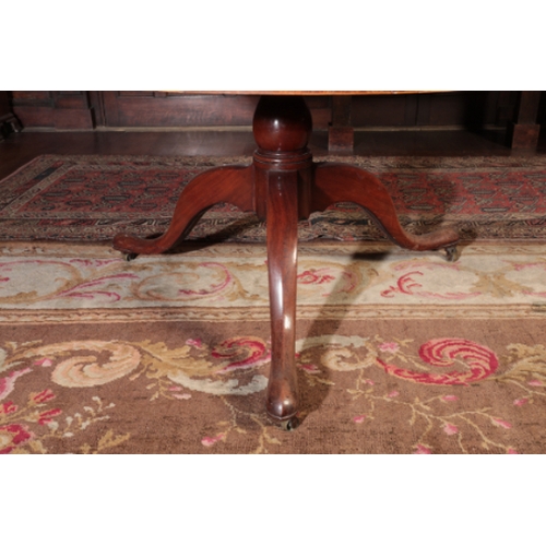 5 - THE LEINSTER DRUM TABLE: A LATE GEORGE III SATINWOOD LIBRARY TABLE

with kingwood banding, the oval ... 