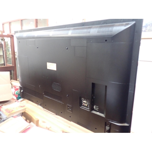 163 - A LARGE HITACHI FLAT SCREEN TELEVISION V18LOO157