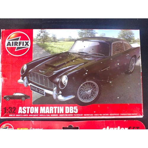 257 - TWO UNBUILT AIRFIX ASTON MARTIN MODELS - 'DBR9' AND 'DB5' boxed with instructions, the former with s... 