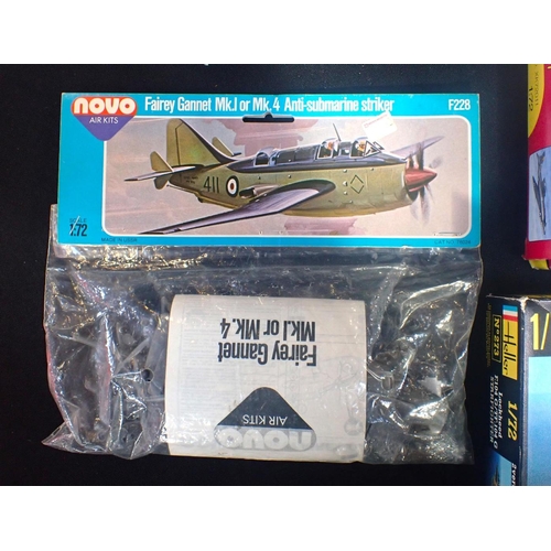 258 - AN UNBUILT ITALERI MODEL - C-47 SKYTRAIN and five other unbuilt model kits (three boxed) (6)