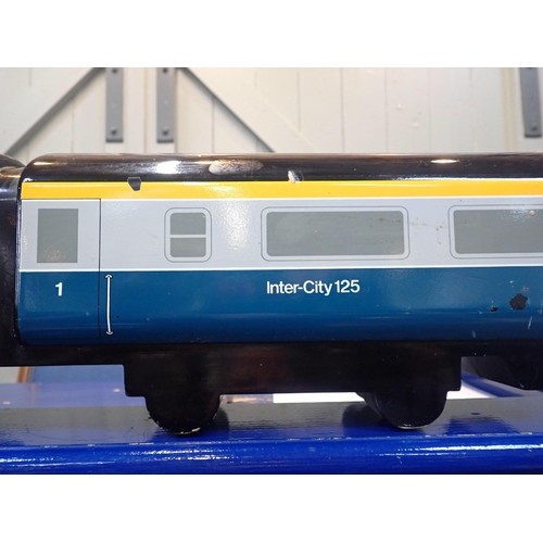 330 - A PROMOTIONAL/ADVERTISING MODEL INTERCITY 125 LOCOMOTIVE painted composition, by Space Models, Indus... 