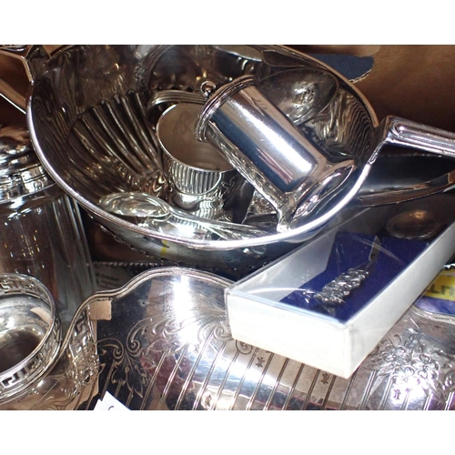 416 - AN AMERICAN SILVER PLATED BASKET with a collection of plated wares, including table and commemorativ... 