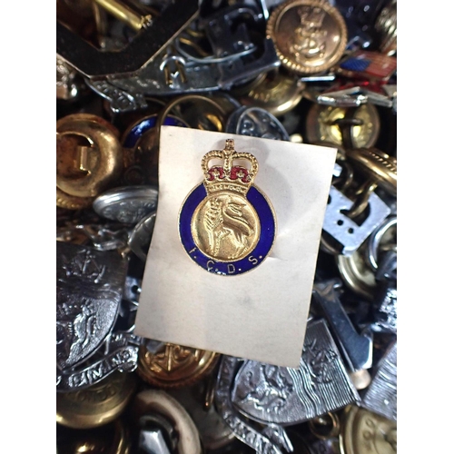 577 - A COLLECTION OF MILITARY BUTTONS and badges, Police, St John Ambulance etc